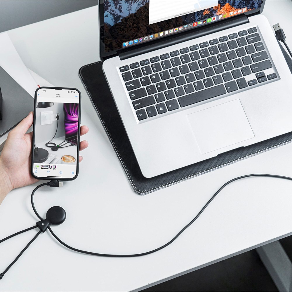 2089 | Xoopar Mr. Bio Long Power Delivery Cable with data transfer